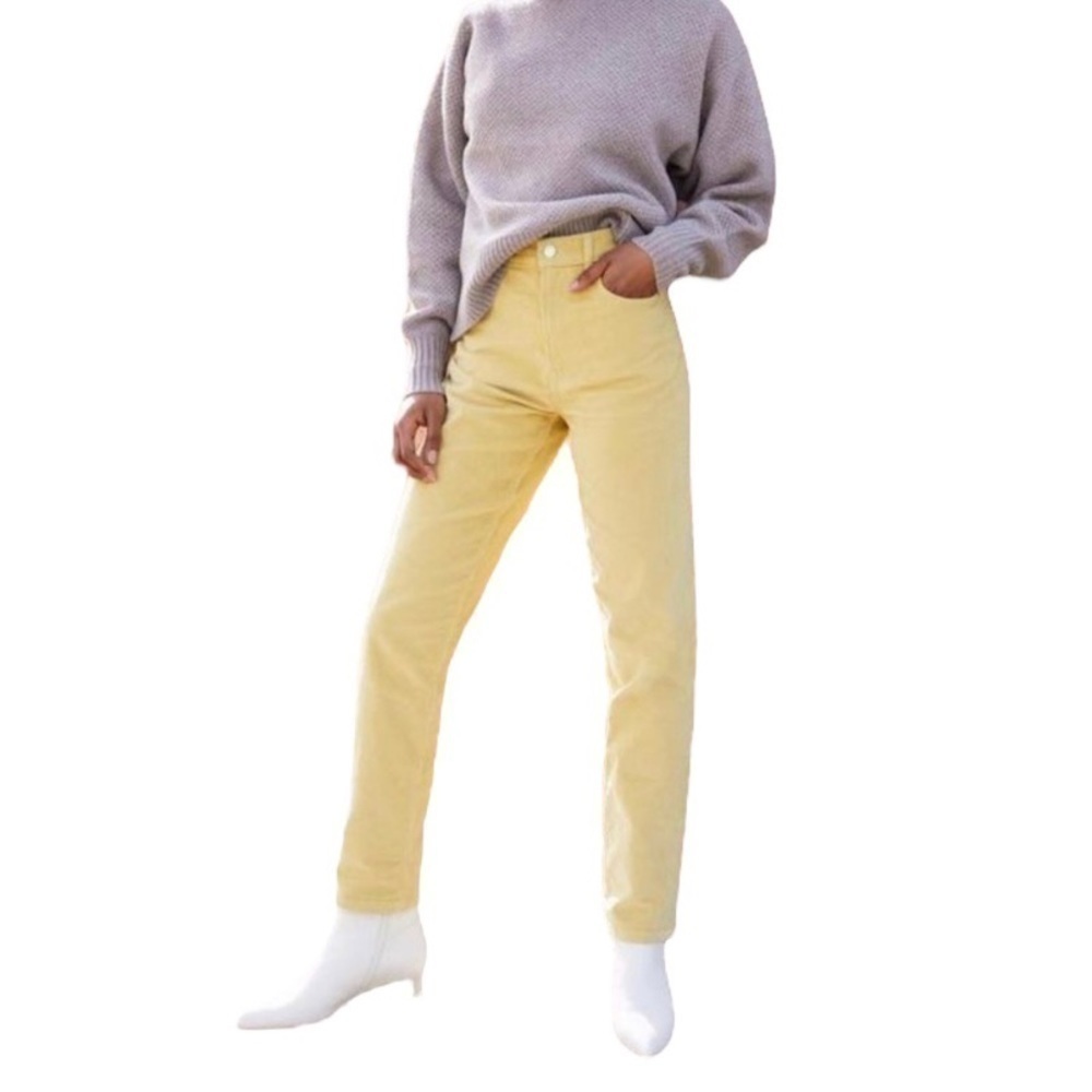 Everlane Yellow baby corduroy cheeky crop pants size 24